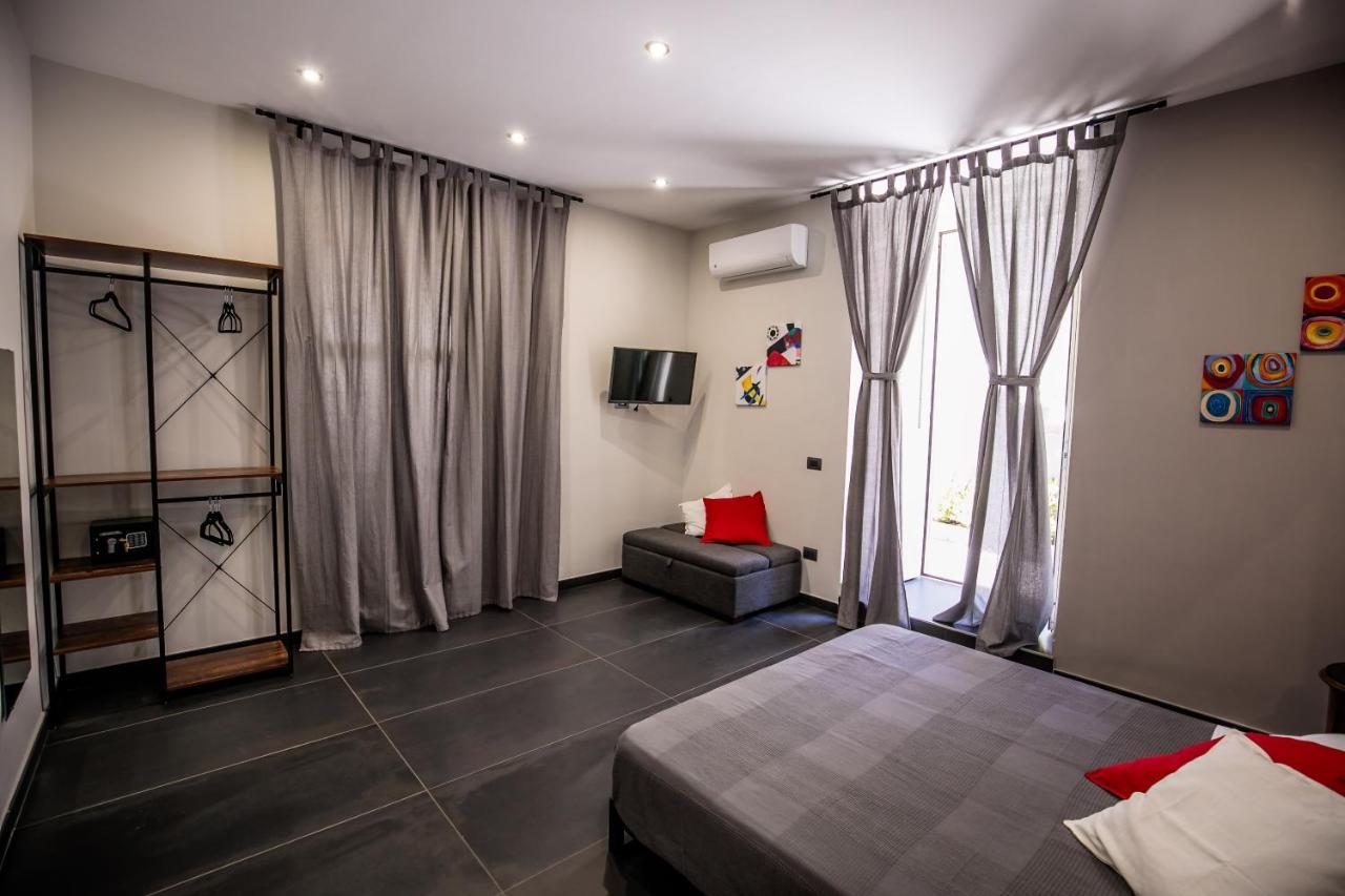 Medusa Cilea Guest House Naples Exterior photo