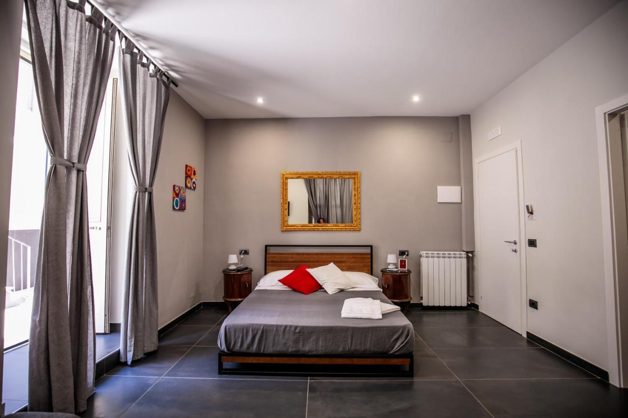 Medusa Cilea Guest House Naples Exterior photo