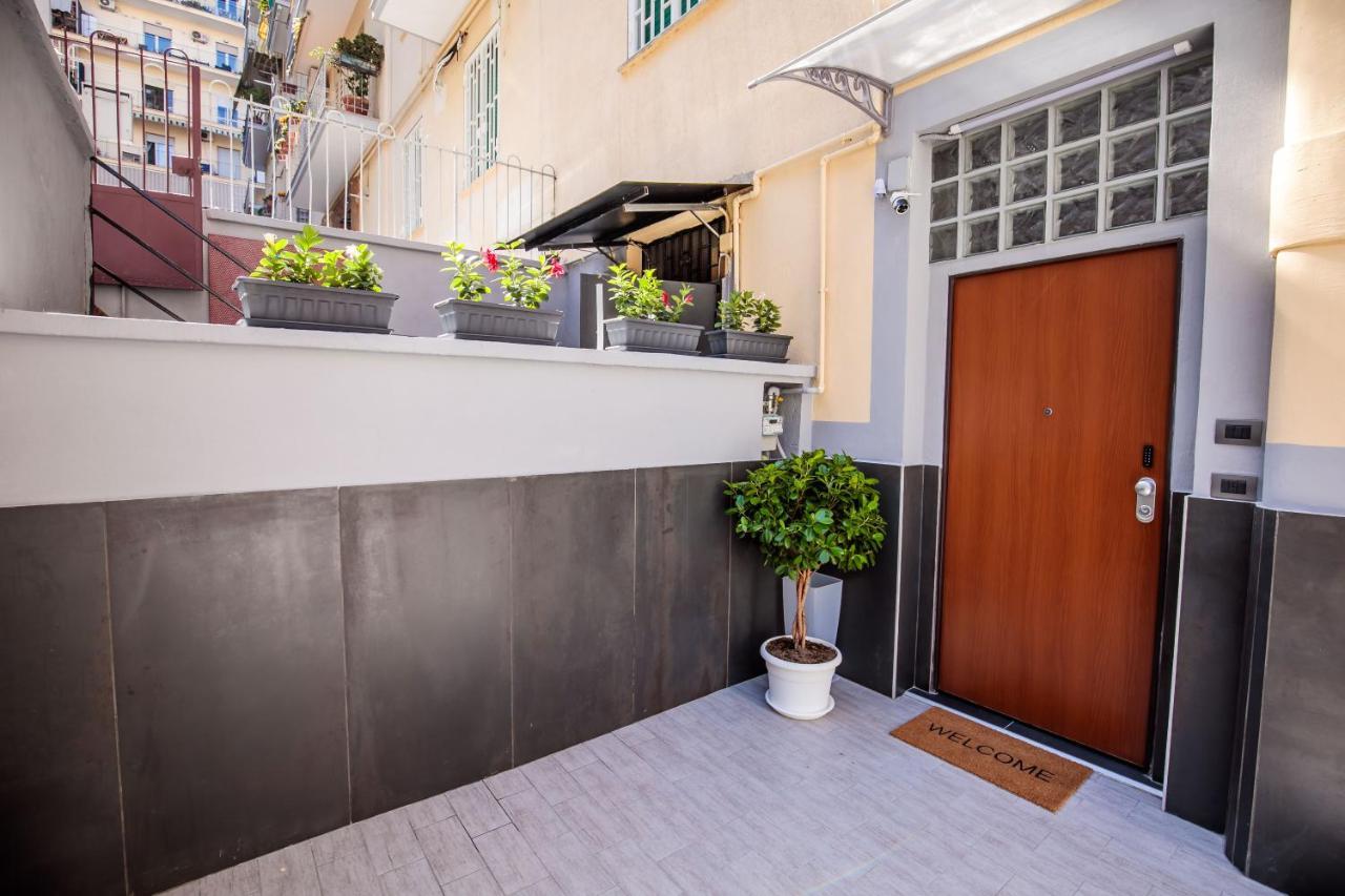 Medusa Cilea Guest House Naples Exterior photo